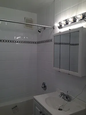 Rented by Waldstar Real Estate LLC | media 46