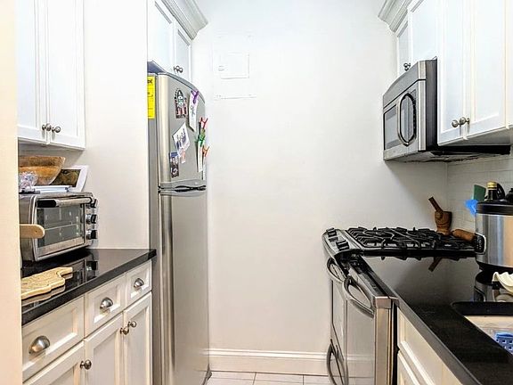 4th image of 345 E 80th St APT 14E