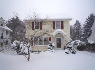 235 Wildmere Rd, Rochester, NY 14617