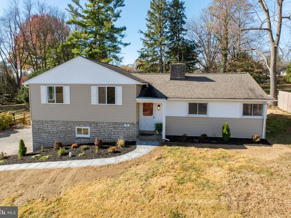 14 Cobblestone Dr, Paoli, PA 19301