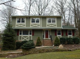 2 Knollwood Dr, Morristown, NJ 07960