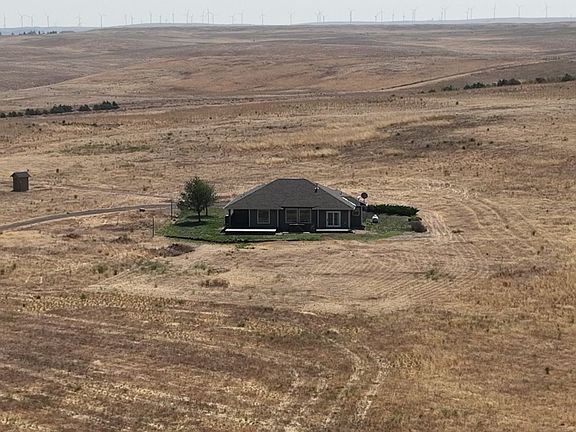 4th image of 830 Horseshoe Bend Rd