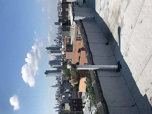 Rented by Nooklyn NYC LLC | media 52