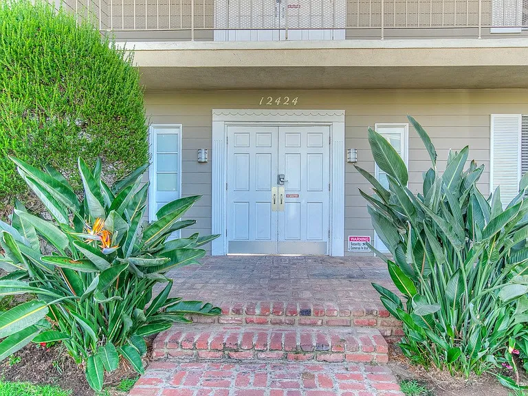 12424 Texas Ave — Photo 15