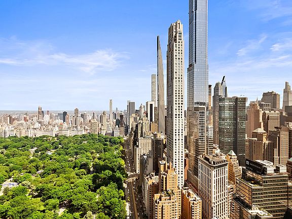 2nd image of 80 Columbus Cir APT 66D