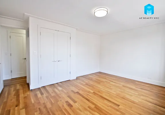 Rented by FirstService Realty (legacy) | media 19