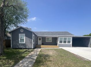 621 Tutt Ave, Taft, TX 78390