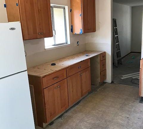2nd image of 8450 Linden Ave