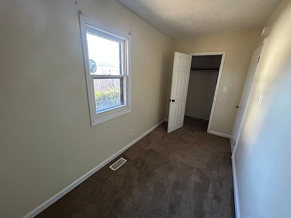 3rd image of 3604 Kathleen Ave #3604