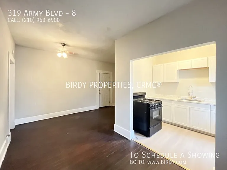 319 Army Blvd #8 — Photo 6