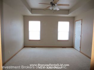 6562 Prairie Cir, Rockaway Beach, MO 65740