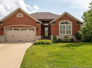 714 Mure De Ronce Dr, New Albany, IN 47150