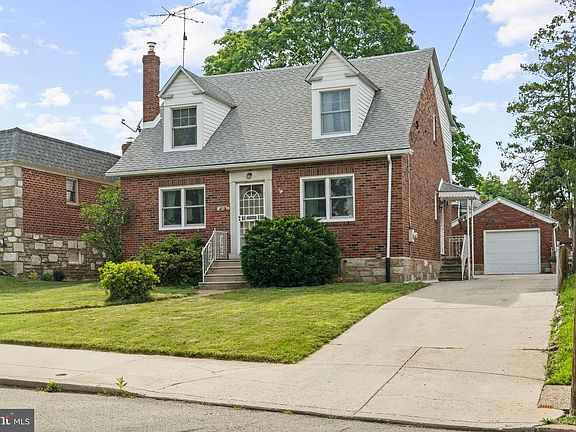 2nd image of 917 E Durham St