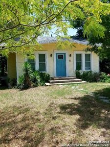 442 Napoleon St, New Braunfels, TX, 78130