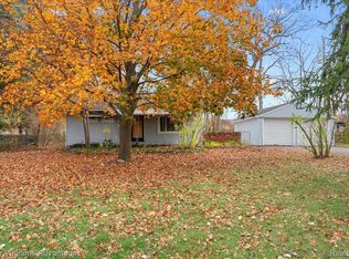 15971 Beech Daly Rd, Taylor, MI 48180