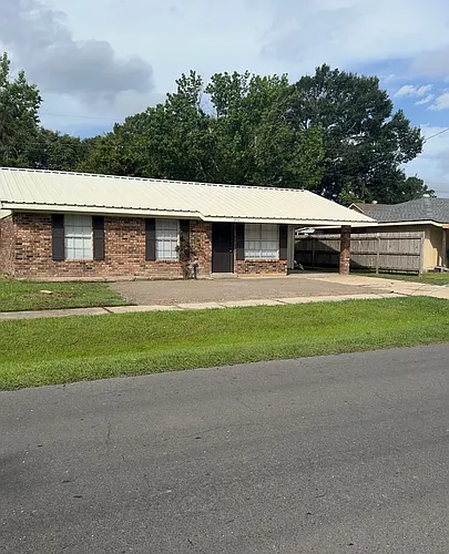 214 Guidry Rd Photo 1