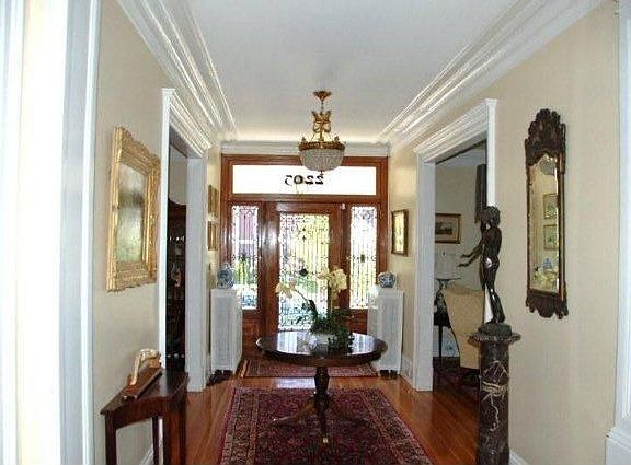Central Entrance Hall