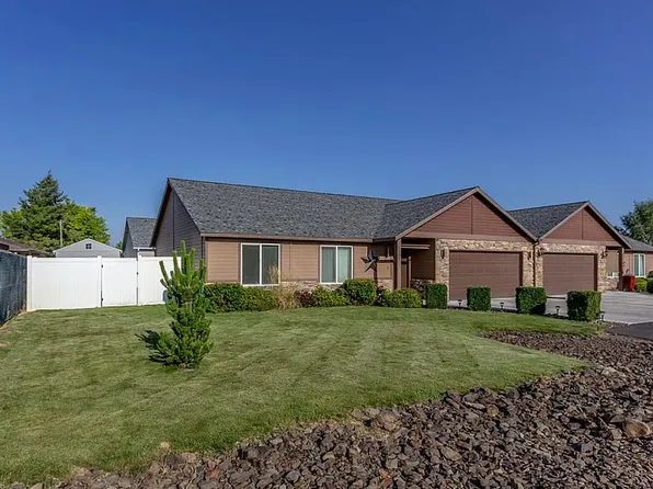 8103 Westbrook Ave, Yakima, WA 98908