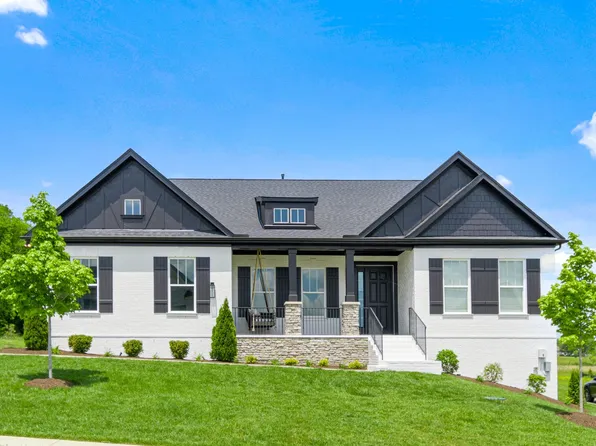 7040 Fiddlers Glen Dr, Arrington, TN 37014