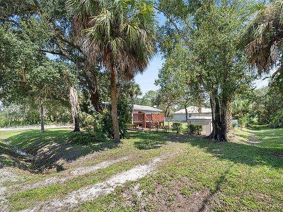 4th image of 6085 7th Ln