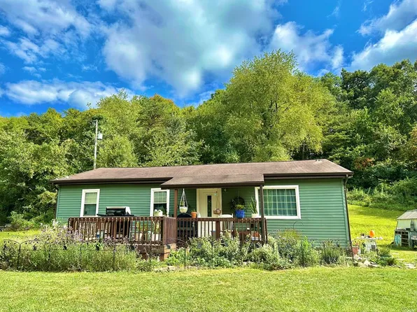 1706 Pleasant Hill Rd, Waverly, OH 45690