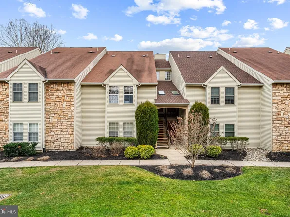 185 Tavistock, Cherry Hill, NJ 08034