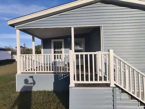 3rd image of 384 Navel Dr #76E