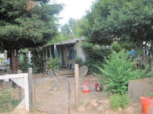 6977 Russell Ln, Redding, CA 96002