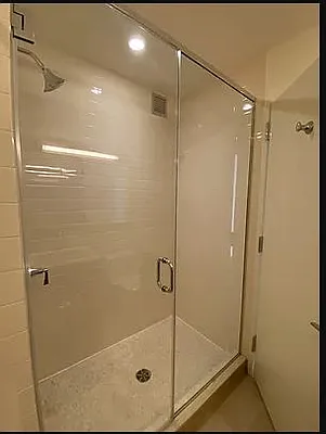 Rented by BLU Real Estate | media 15