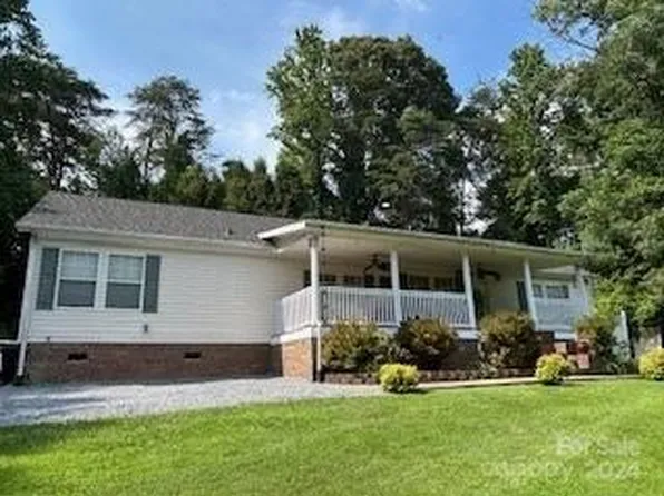112 Pine Grove St #161, Marion, NC 28752
