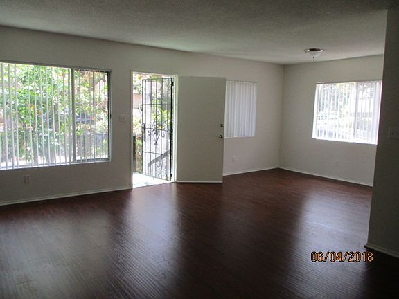 5th image of 1611 Armacost Ave APT 1