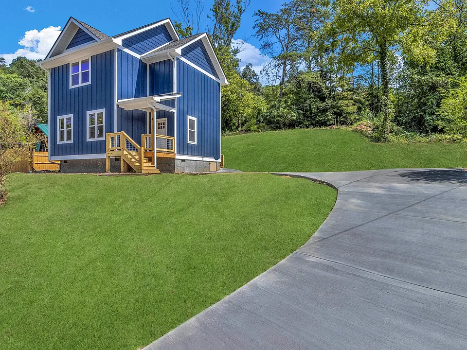 4 Apple Ln