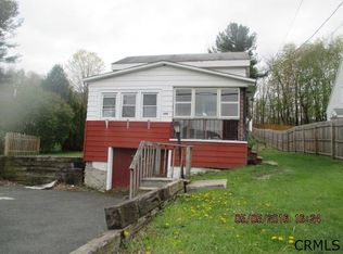648 Boght Rd, Cohoes, NY 12047