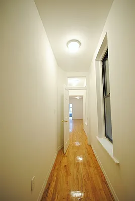 Rented by Bold New York | media 27