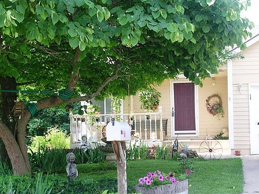 Front porch to sit on