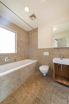 Rented by R New York | media 29