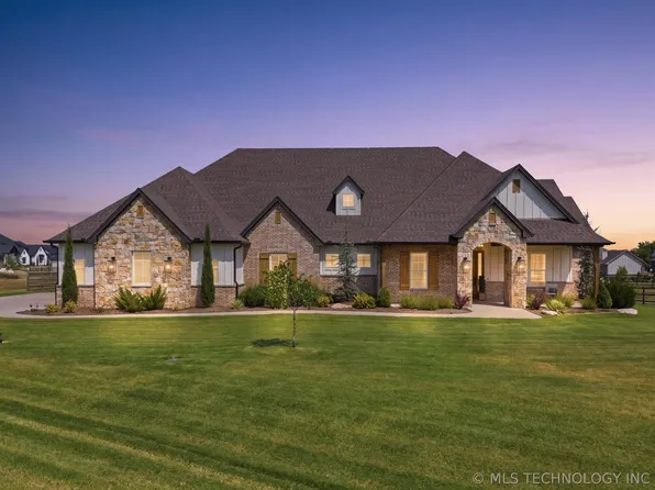 18679 E Limestone Ln, Owasso, OK 74055