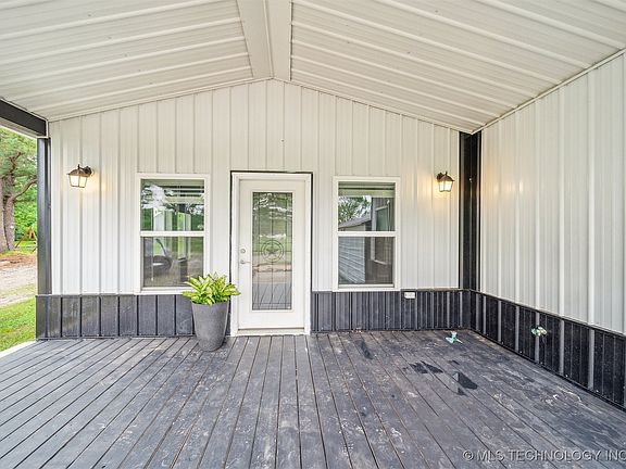 4th image of 6529 S 159th Ave