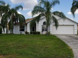 335 Via Del Sol Dr, Davenport, FL 33896