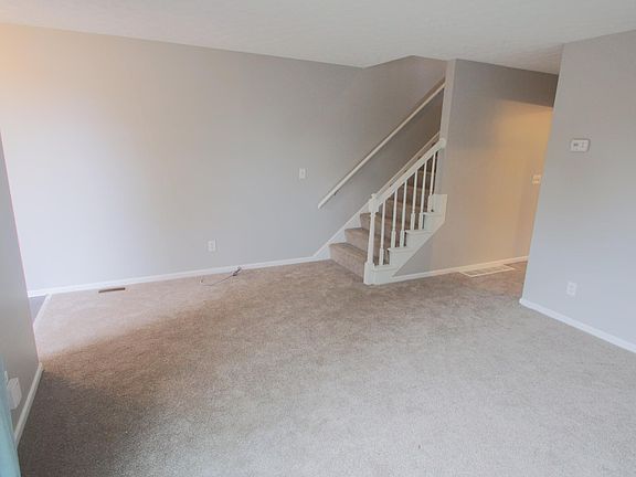 5th image of 2876-2878 Cranston Dr