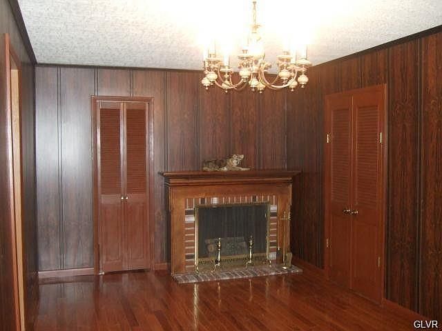 2nd image of 1226 Ferry St #1