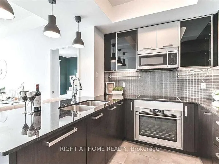 5162 Yonge St #2615 — Photo 6