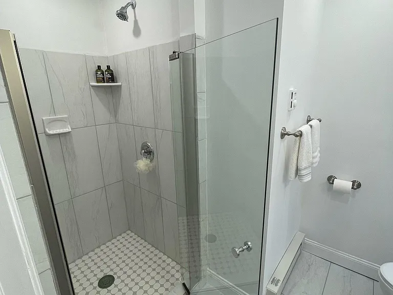 300 E Upland Rd #2 — Photo 10