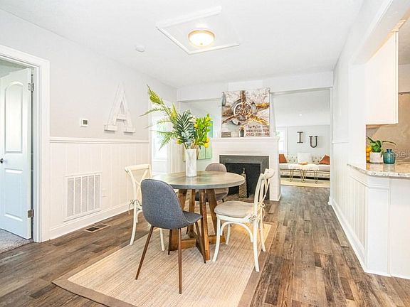 5th image of 3318 Marlin Ave