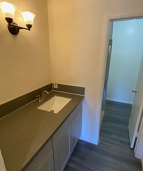 5460 White Oak Ave #K208 — Photo 25