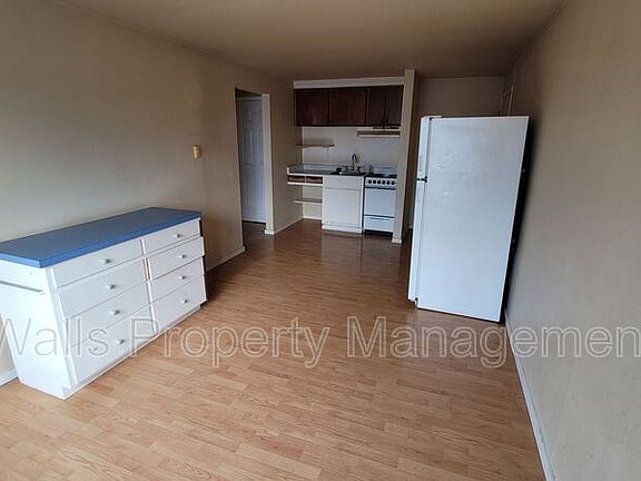 2nd image of 1439 NW 52nd St Unit 21