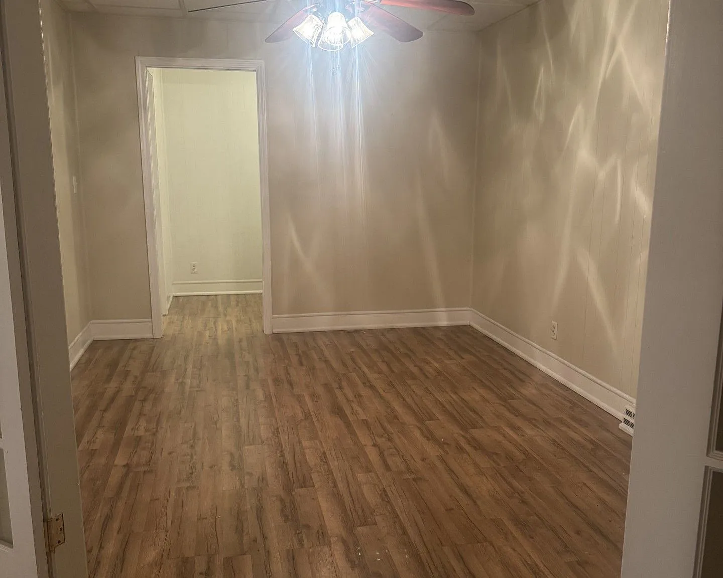 1 bed, 1.0 bath, $1,250 — Photo 2