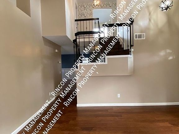 5th image of 10103 Abilene St