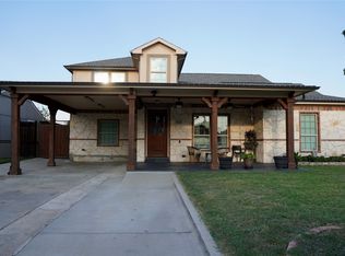 1020 English St, Irving, TX 75061