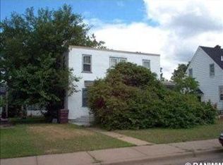 1608 Woodland Ave, Eau Claire, WI 54701